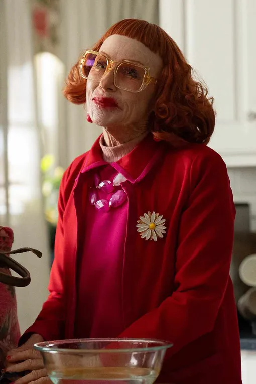 Эми Мэдиган в фильме «Орудия» (2025)