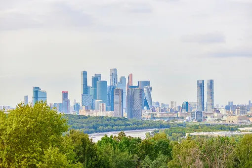 Москву накрыла осенняя прохлада: прогноз погоды и магнитные бури в столице 26 августа Москву накрыла осенняя прохлада: прогноз погоды и магнитные бури в столице 26 августа