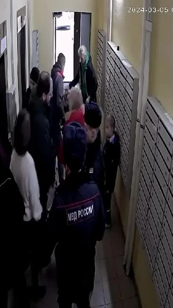 Нажми и смотри
