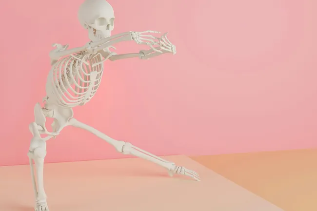 Разрушает кости изнутри: что известно о страшной побочке «Оземпика»