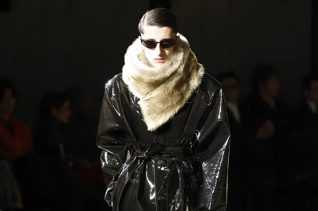 10 приемов с показов будущего сезона, которые стоит попробовать уже сейчас