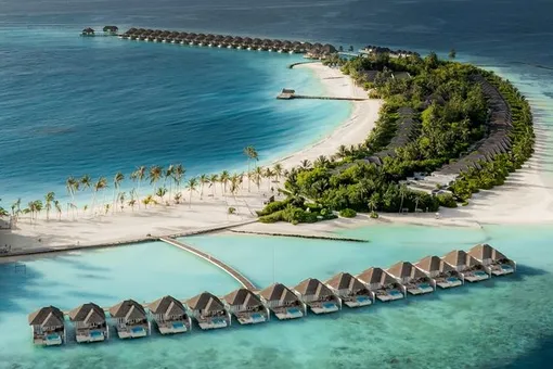 The Home of the Maldivian Spirit: известный оператор курортов празднует 35-летие