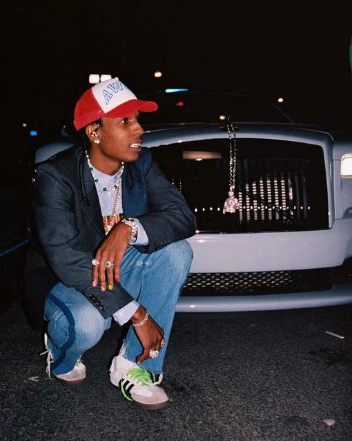 ASAP Rocky в кроссовках Adidas Samba