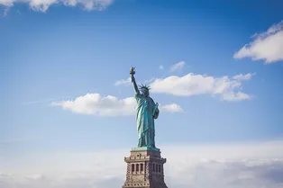 Россияне снова могут получить американскую визу: суд США отменил решение Дональда Трампа Россияне снова могут получить американскую визу: суд США отменил решение Дональда Трампа