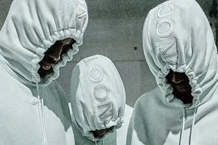 «Униформа для ночных гуляк»: Дрейк и Nike выпустили новую совместную коллекцию