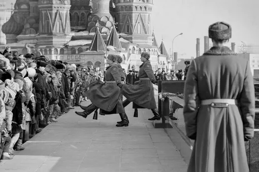 Что ели в армии СССР: а вы знаете, что входило в рацион сухопутных войск