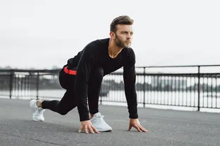 Московский полумарафон 2026: 8 лучших беговых гаджетов от 400 до 62 000 рублей