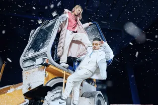 Рэпер SQWOZ BAB и блогер Таня Старикова снялись в ролике для Street Beat