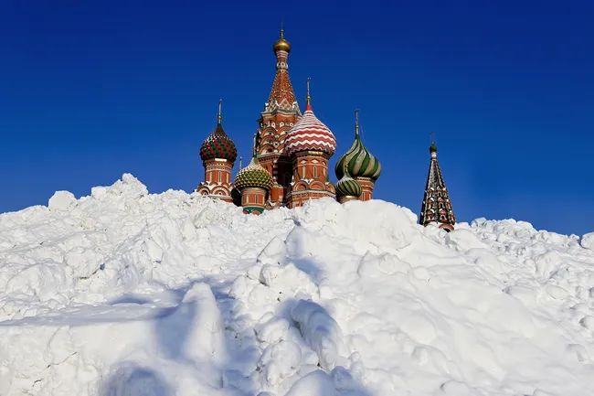 Таких снегопадов не было 200 лет: как аномальная зима бьет по кошелькам россиян?