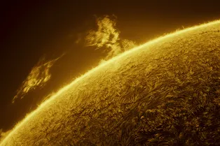 Давно так не штормило: Землю накроют очень сильные магнитные бури