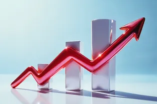 Инфляция в России вновь разгоняется. Что подорожает этим летом вслед за бензином