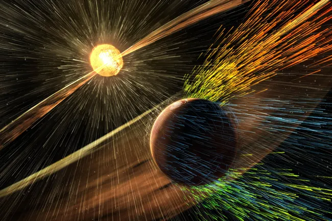 Две магнитные бури подряд: Землю будет долго штормить