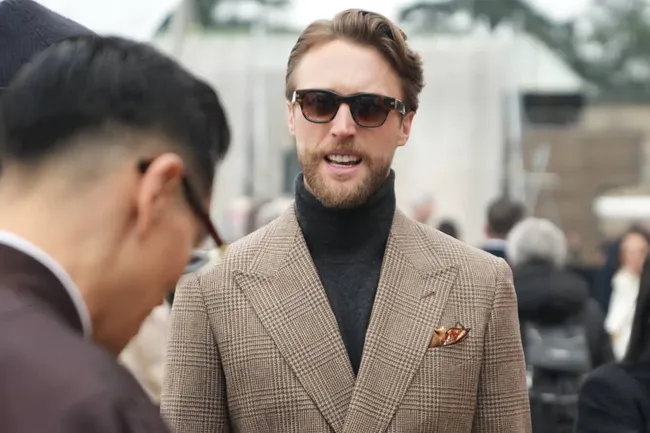 Как купить качественную водолазку на зиму мужчине: секреты выбора идеальной модели