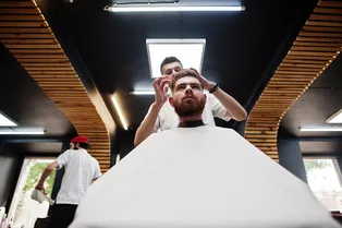 Красота больше не требует жертв: спрос на бьюти-услуги рухнул до минимума за 10 лет