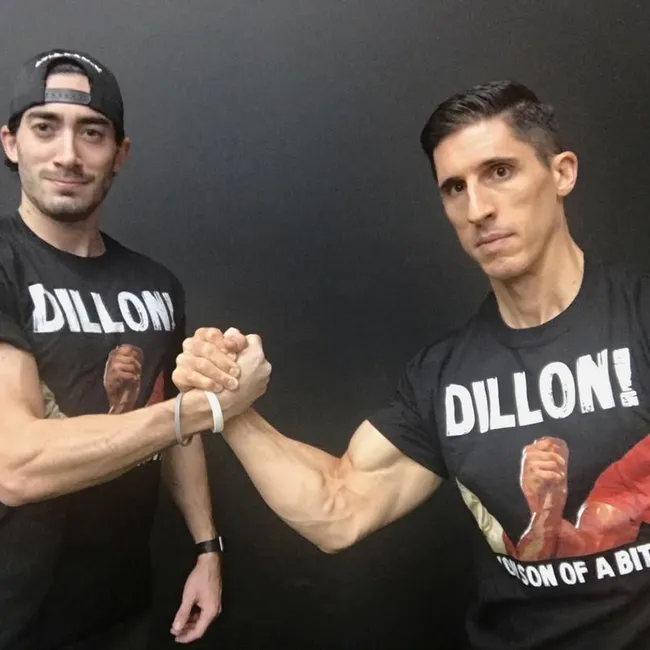 Как правильно тренировать бицепс: Джефф Кавальер продолжает цикл тренировок по науке