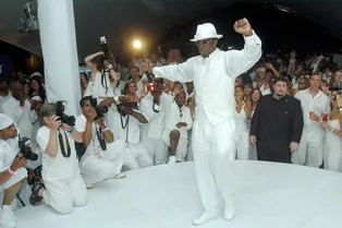 «Пи Дидди поставил на тему позорное клеймо»: кто еще из звезд организовывал «белые вечеринки»