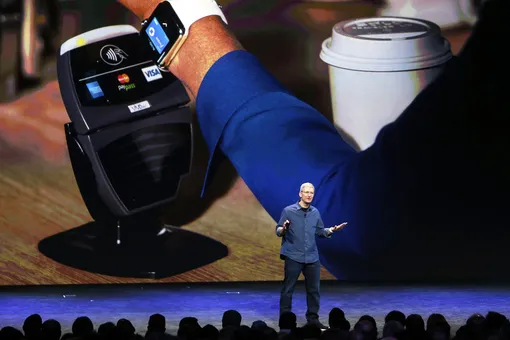 Тим Кук на презентации Apple Watch, 2014 год