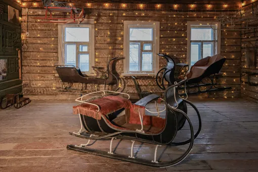 3 культурных проекта зимы 2026: от деревянных полозьев до восточных узоров 3 культурных проекта зимы 2026: от деревянных полозьев до восточных узоров