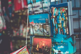 Опасный отпуск с ChatGPT: как ИИ отправляет туристов в несуществующие места