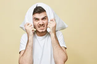 Что делать, если слишком рано проснулся: 4 простых совета Что делать, если слишком рано проснулся: 4 простых совета