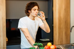 5 популярных мифов о водном балансе организма