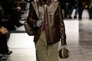 3 вида брюк, которые будут в моде осенью 2024