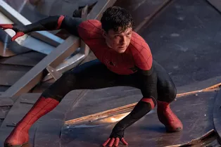 Тома Холланда экстренно госпитализировали со съемок нового «Человека-паука»: работа над фильмом приостановлена