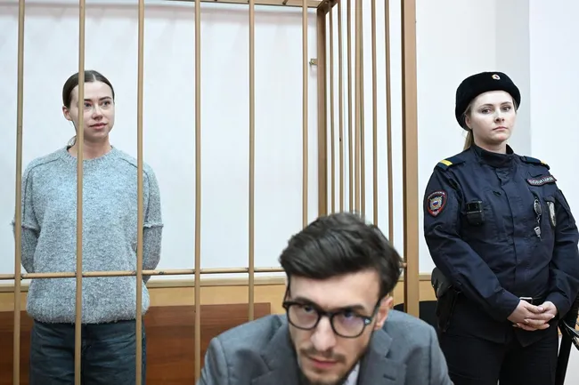 Александре Митрошиной продлили арест до 1 августа: блогершу обвиняют в легализации денежных средств