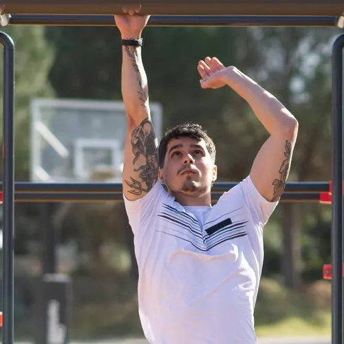 После 40 тело разрушается? Вот 10 упражнений, которые быстро вернут вас в форму