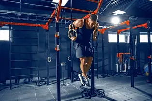 Как правильно качать трицепсы: попробуйте эти эффективные упражнения