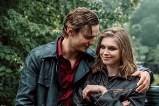 «Дети перемен», «Интересное положение», «Манюня: Детство Ба»: кинодайджест второй недели декабря от Men Today