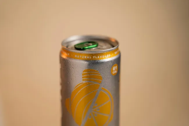 Кофеин или маркетинг: ученые раскрыли правду о составе энергетиков