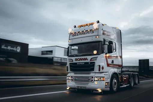 Ваш автомобиль может легко стать фурой: как можно получить штраф на полмиллиона из-за хитрости дальнобойщиков