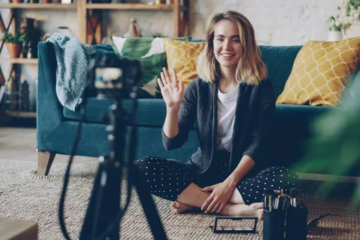 Стримерша родила в прямом эфире: трансляция продлилась 8,5 часов, ее смотрели почти 30 тысяч человек