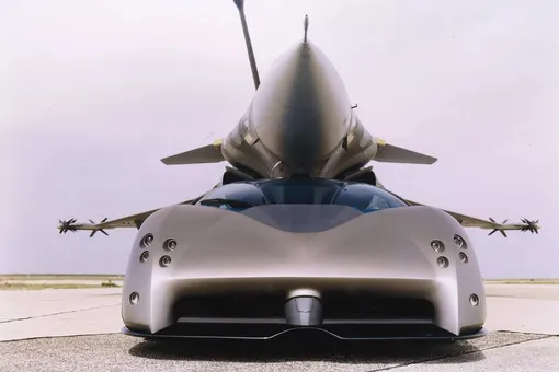 На аукцион попал редкий концепт Lamborghini в стиле истребителя: выглядит как всегда грандиозно