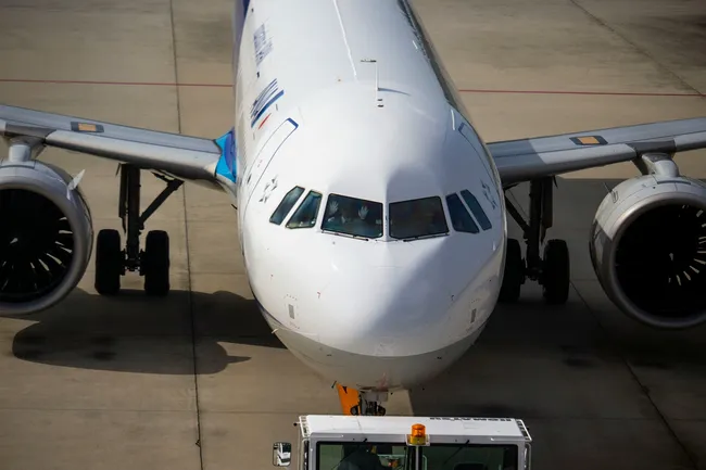 Российская авиакомпания начнет использовать 20-летние Airbus: самолеты не летали уже четыре года