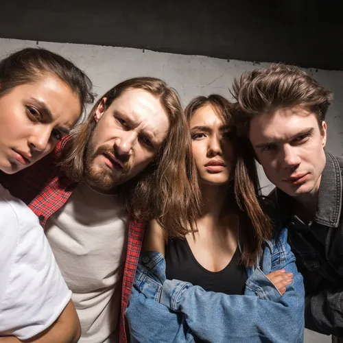 Поколение транжир: почему зумеры будут нищими через 10 лет?