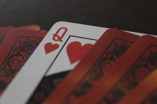 Тренировка с колодой игральных карт: 4 масти на каждое упражнение