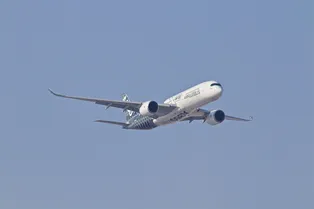 Путешествия отменяются? Авиакомпания Air Arabia отменила часть рейсов в Россию