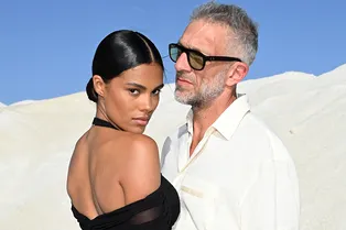 56-летний Венсан Кассель и 25-летняя Тина Кунаки разводятся из-за измены?