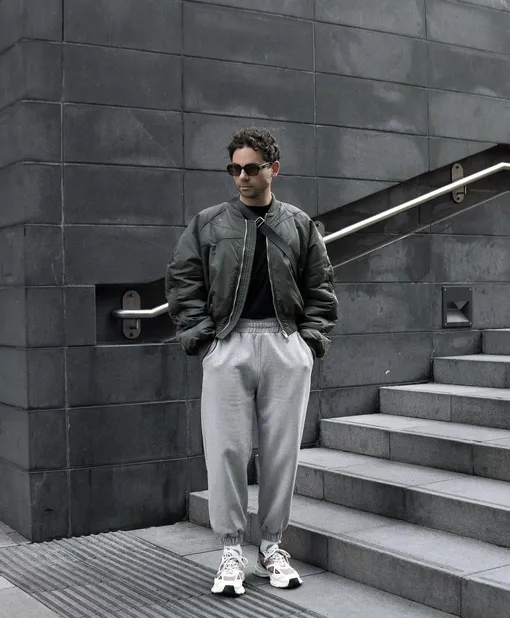 Мужские кроссовки Мужские кроссовки