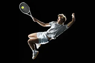 Лучшие мужские кроссовки для тенниса: 7 моделей, проверенных экспертами на корте и в лаборатории