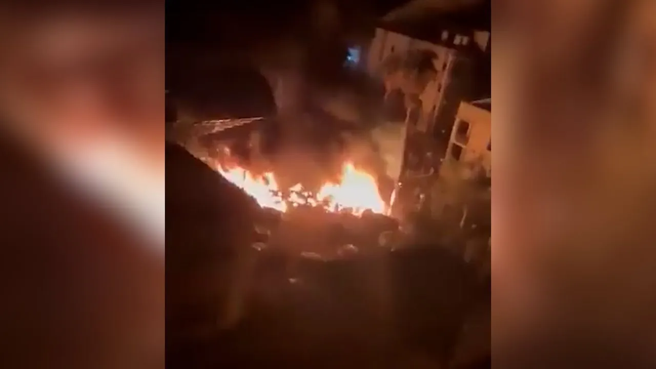 Нажми и смотри