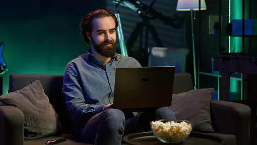 Скоро создать свой фильм прямо из дома сможет любой желающий Скоро создать свой фильм прямо из дома сможет любой желающий