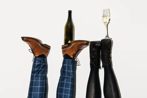 Почему люди пьют алкоголь и как избавиться от тяжелой зависимости?