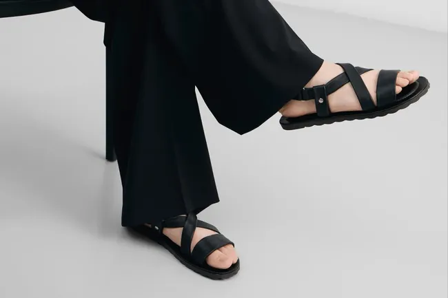 Какие сандалии в моде летом 2026: 3 главных модели