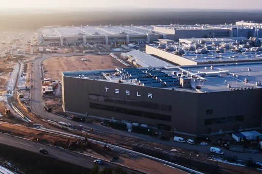 Гигафабрика Tesla в Берлине Гигафабрика Tesla в Берлине