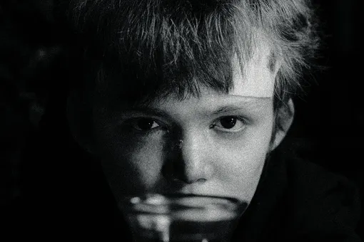 Сильнее, чем вчера: история Саши — 3D-художника с болезнью «бабочки»