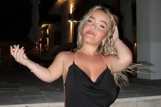 Карлица стала звездой OnlyFans и пожаловалась на назойливых фанатов: среди них много знаменитостей Карлица стала звездой OnlyFans и пожаловалась на назойливых фанатов: среди них много знаменитостей