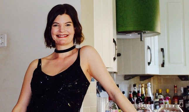 Onalar porno 3 GP Fotosessiyada porno rasmlar